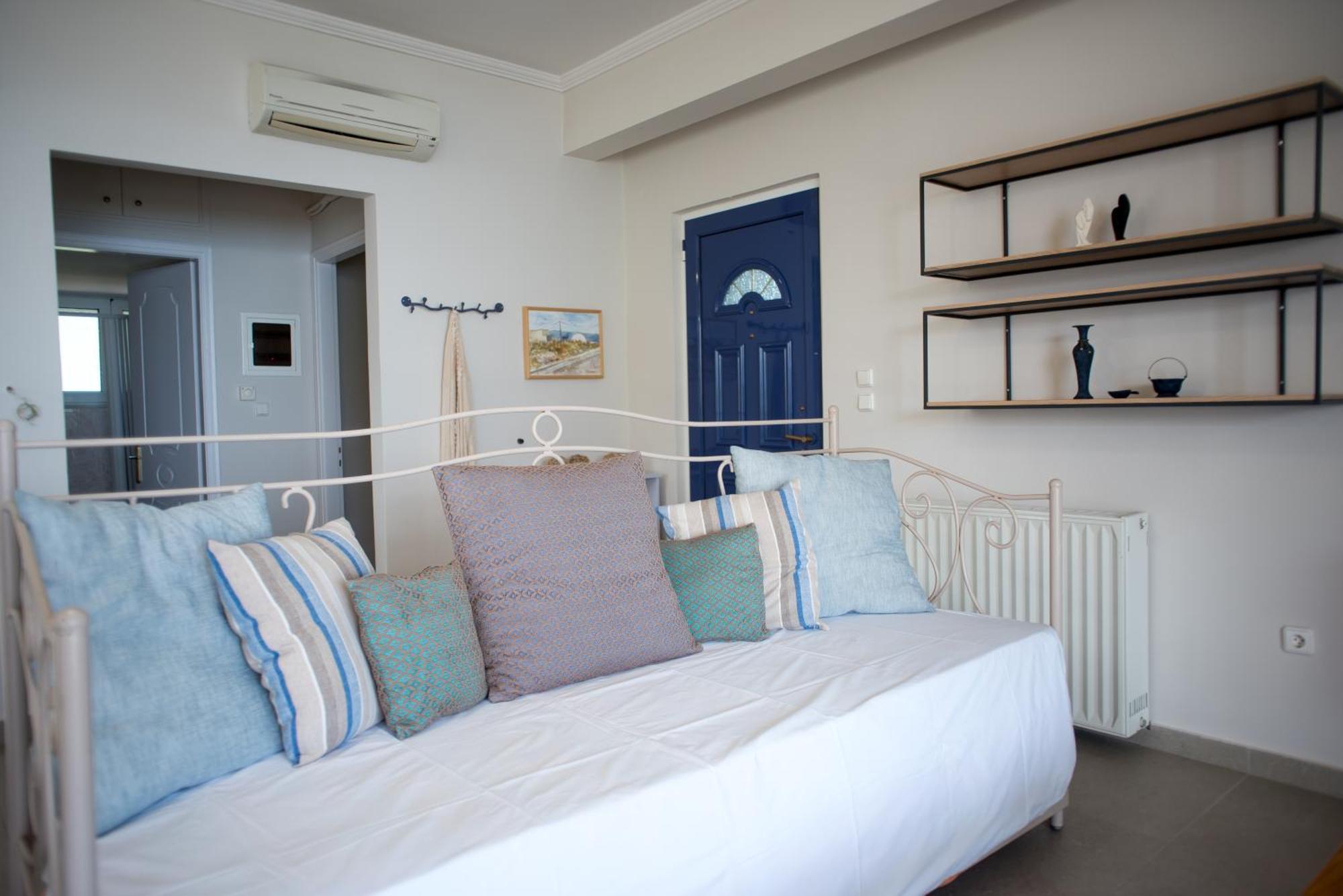 Villa Aphrodite Paleros Екстериор снимка