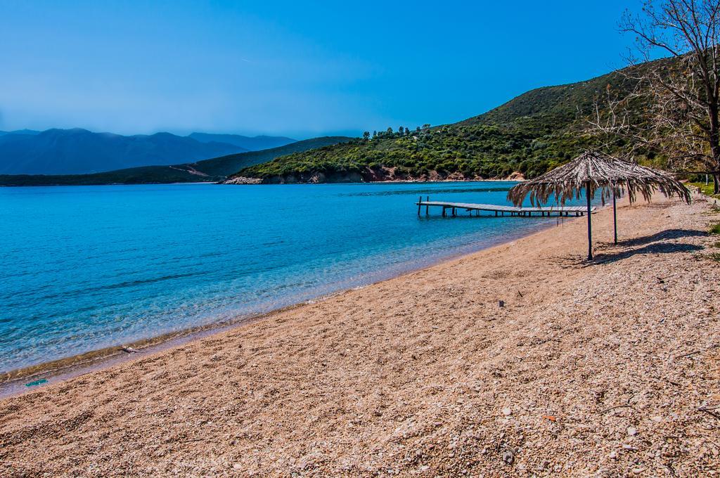 Villa Aphrodite Paleros Екстериор снимка